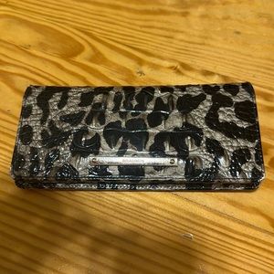Brahmin Wallet